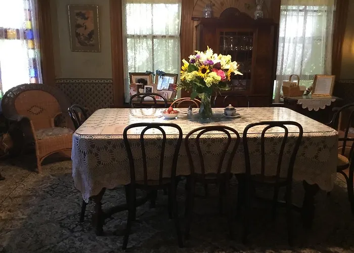 Allen House Inn