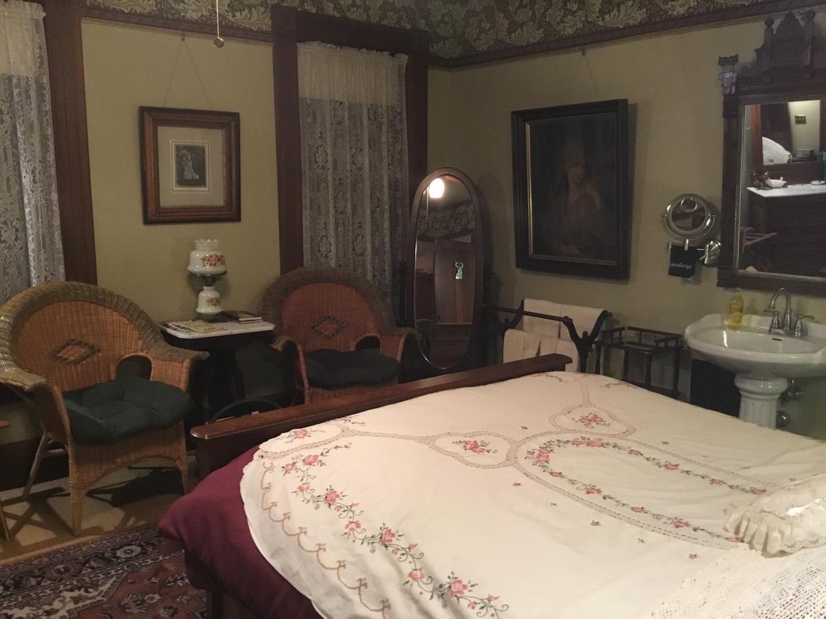 Allen House Couette-café